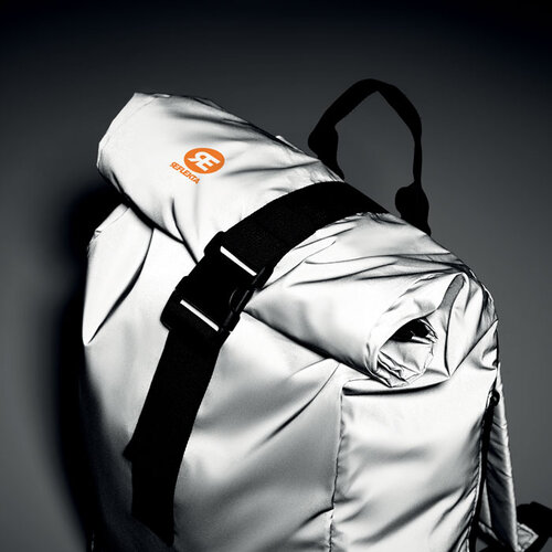 Reflecterende 15 inch rolltop rugzak MO2056 bedrukken met logo