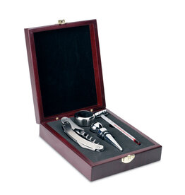 Premium wijnset IT2658 in houten doos met vier wijnaccessoires en bedrukt logo