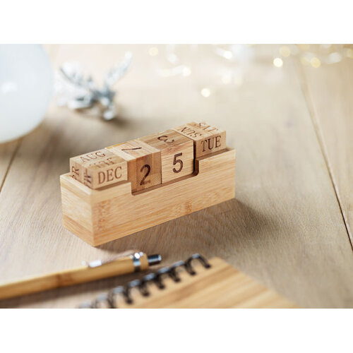Bureaukalender bamboo Karenda (MO9404) met logo