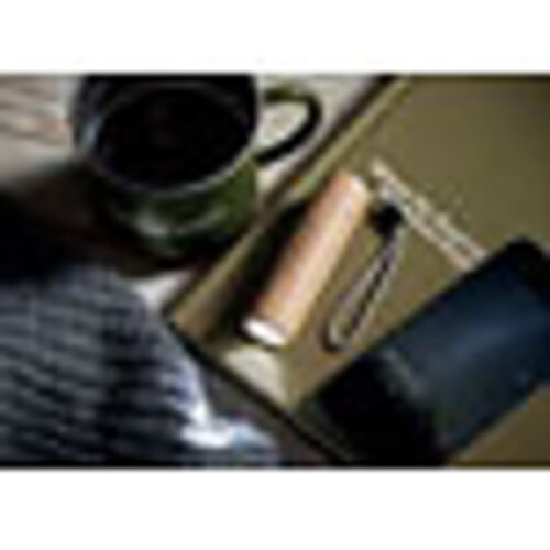 Oplaadbare zaklamp beukenhout MO2137