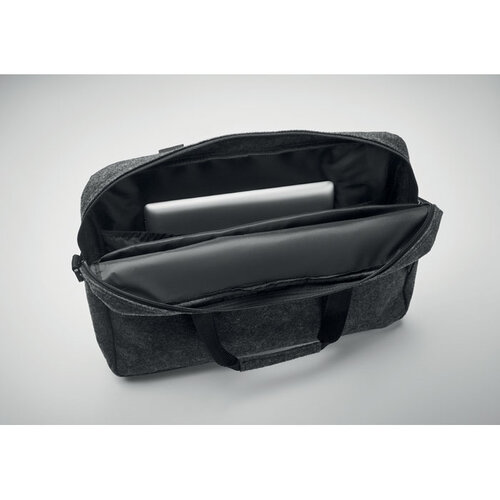 RPET vilten 15 inch laptoptas MO2165 met trolleyhouder en bedrijfslogo