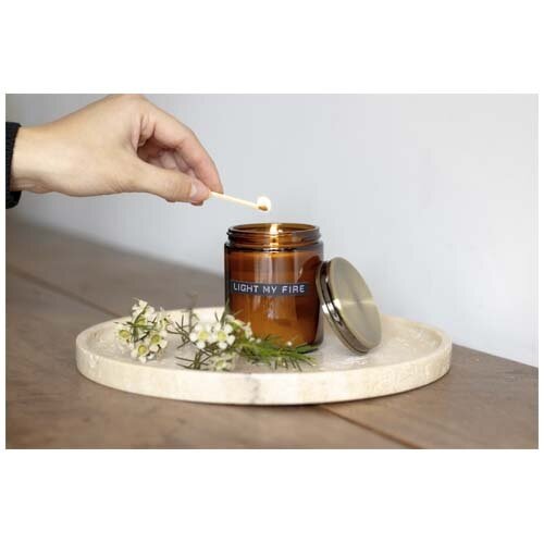 Wellmark cederhout geurkaars medium bedrukken met logo DeBle