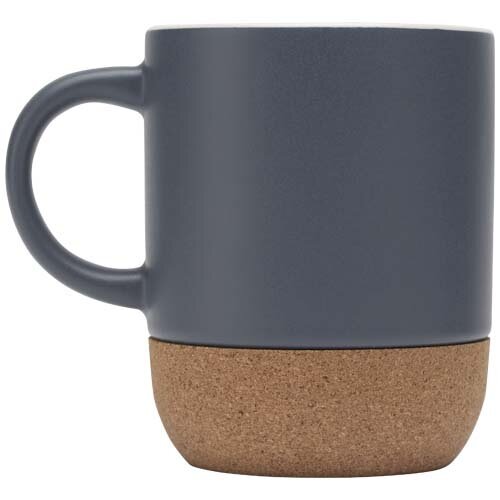 Mok van keramiek met kurkdetails en matte afwerking