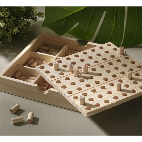 Diverse premiums Sudoku Woodgame.