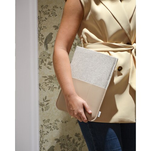 Recycled Felt & Apple Leather Laptop Sleeve bedrukken met logo