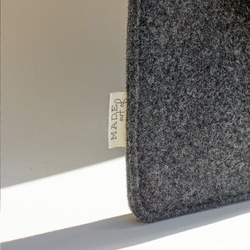 DéBlé MADE out of gerecyclede vilten laptophoes 269492 voor 14 inch laptop met extra opbergvak