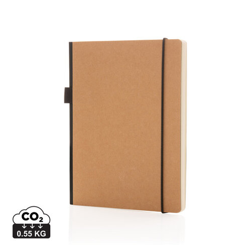A5 FSC deluxe hardcover notitieboek P774.34 met pennenlus, opbergvak en 160 crèmekleurige gelinieerde pagina's