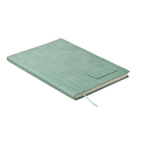 A5 Notitieboek in Smokey PU – MO2663, duurzaam relatiegeschenk met geribbelde cover van gerecycled materiaal en 160 gelinieerde pagina’s, inclusief PU-patch voor logo