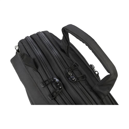 Tucano Player Laptopbag 15,6 inch met logo – DeBle duurzame laptopbag van gerecycled kunststof met organiser, laptopvak en Italiaanse afwerking voor bedrijven