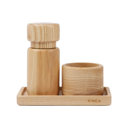 Vinga Retro V2620109 peper- en zoutstel van FSC-gecertificeerd essenhout met tray