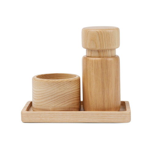 Vinga Retro V2620109 peper- en zoutstel van FSC-gecertificeerd essenhout met tray