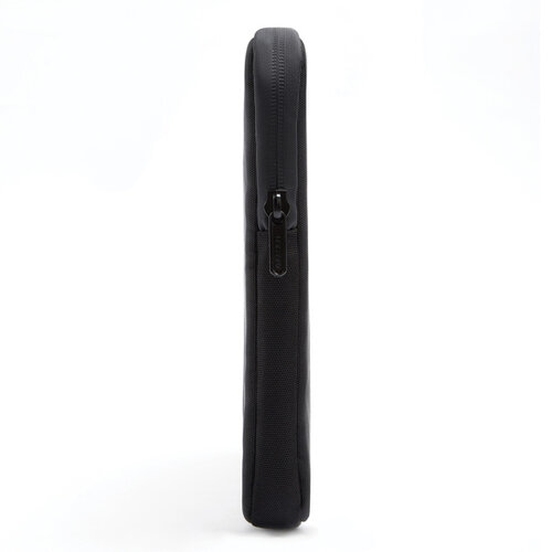 DéBlé XD Design laptophoes P706.211 voor 16 inch laptop van 1200D rPET met fleecevoering en waterdichte rits