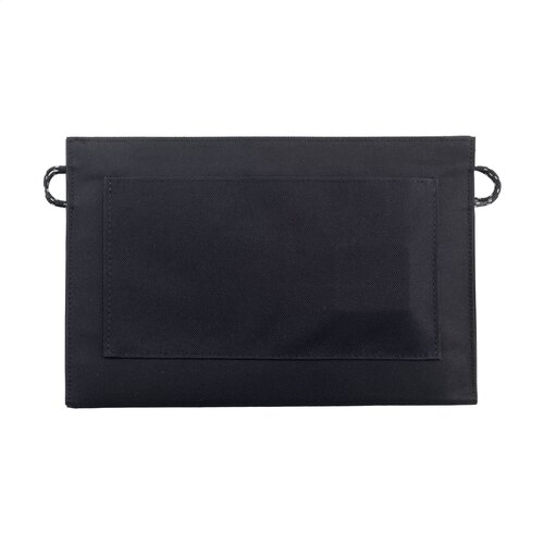 Solar Panel RPET 10W Charger oplader 2518 – duurzame 600D RPET pouch met solarpaneel, 10W vermogen, USB-A en Type-C aansluitingen, ideaal relatiegeschenk voor reizen en outdoor