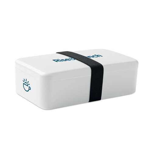 Lunchbox in PP 750 ml MO2678 – herbruikbare kunststof lunchbox met RPET elastieksluiting, duurzaam en compact relatiegeschenk voor kantoor, school en onderweg