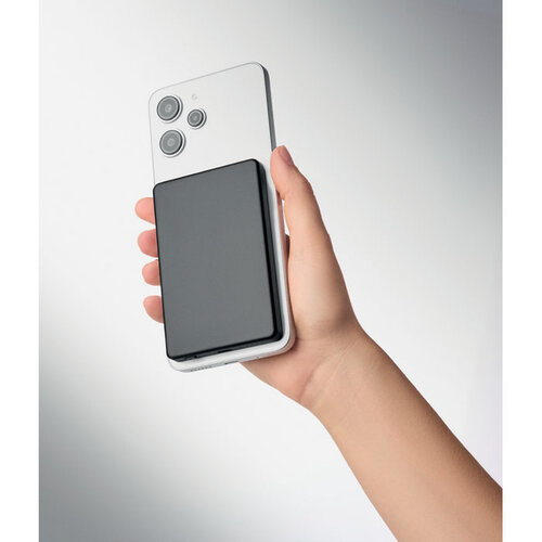 CORE 3-in-1 magnetische powerbank 5000mAh MO3179 van gerecycled aluminium