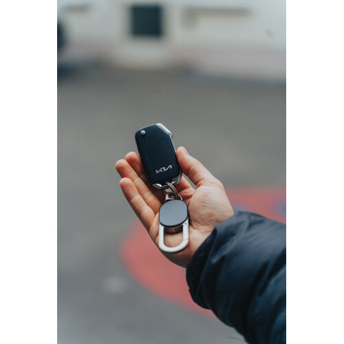 Keyfinder Dual P301.1601 sleutelhanger met Apple Find My en Android Find Hub bedrukt met logo