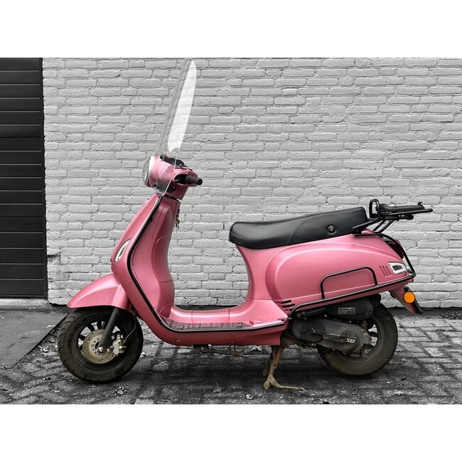 RSO Kappenset Mat metallic roze  RSO Sense/Vx50 (S)/Riva (S)/Vespa-look (s)