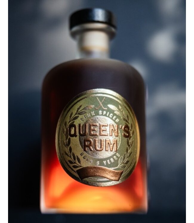 Queen's Spiced Rum (40%)