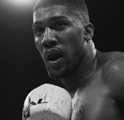 Anthony Joshua gesigneerd memorabilia