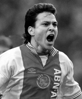 Jari Litmanen gesigneerd memorabilia