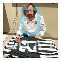 Andrea Pirlo gesigneerd Juventus shirt 2013-14