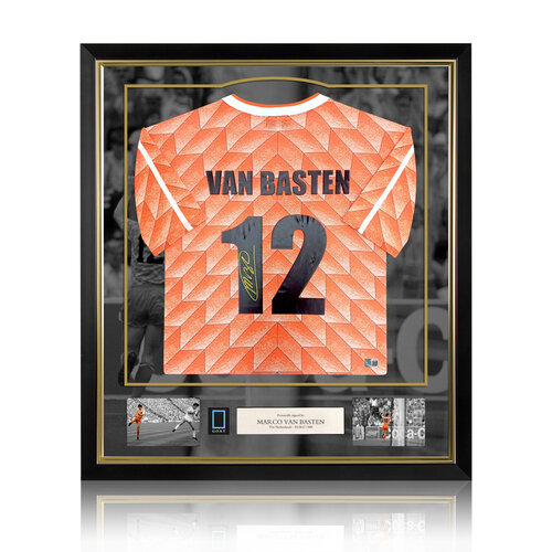 Marco van Basten gesigneerd Nederland EK'88 shirt - ingelijst