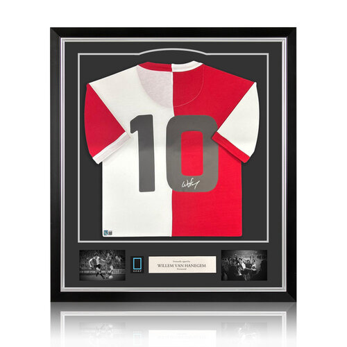 Willem van Hanegem gesigneerd Feyenoord shirt retro - ingelijst Willem van Hanegem gesigneerd Feyenoord shirt retro - ingelijst