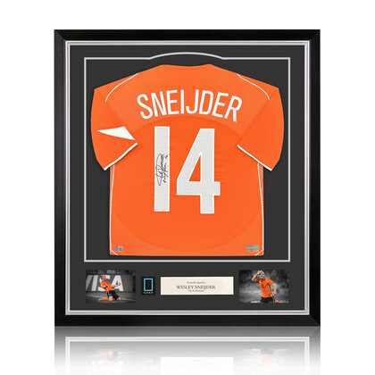 Wesley Sneijder gesigneerd Nederland shirt 2004 - ingelijst