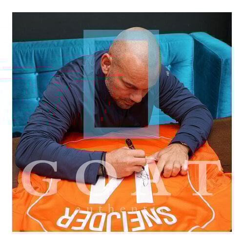 Wesley Sneijder gesigneerd Nederland shirt 2004 - ingelijst