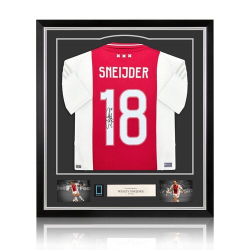Wesley Sneijder gesigneerd Ajax shirt 2024-25 - ingelijst