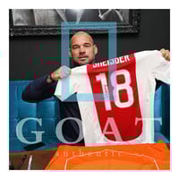 Wesley Sneijder gesigneerd Ajax shirt 2024-25 - ingelijst