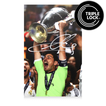 Iker Casillas gesigneerde Real Madrid CF foto 2014