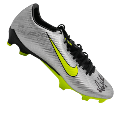 Ronaldo gesigneerde voetbalschoen