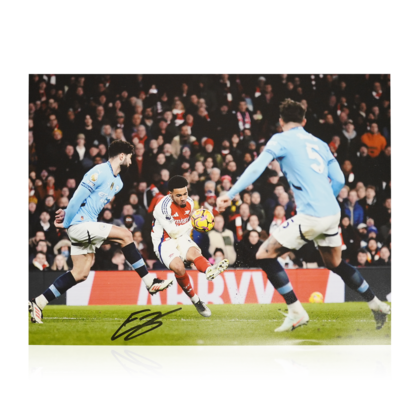 Ethan Nwaneri  gesigneerde Arsenal foto