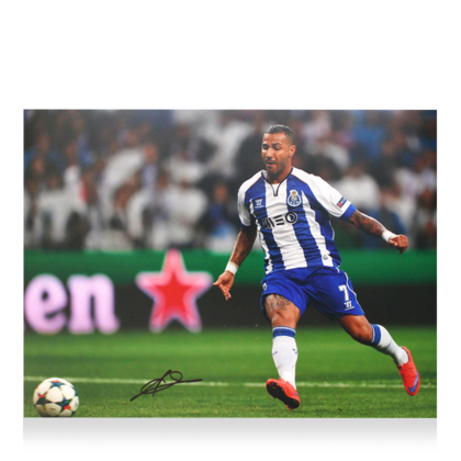 Ricardo Quaresma gesigneerde FC Porto foto