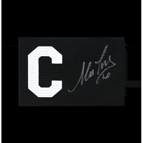 Icons Alessandro Del Piero gesigneerde aanvoerdersband