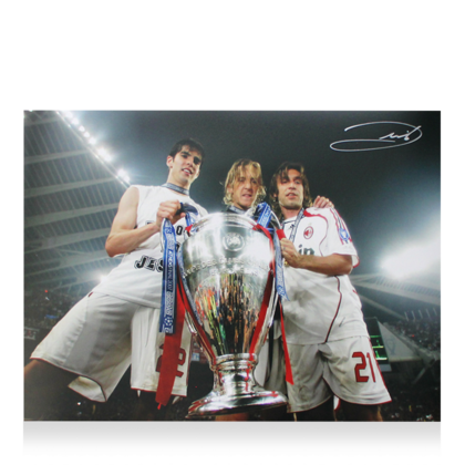 Andrea Pirlo gesigneerde AC Milan foto