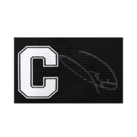 Icons Andrea Pirlo gesigneerde aanvoerdersband