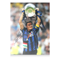Icons Javier Zanetti gesigneerde Internazionale foto