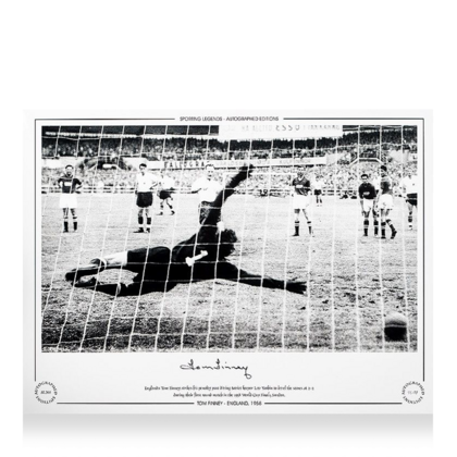 Tom Finney gesigneerde Engeland foto
