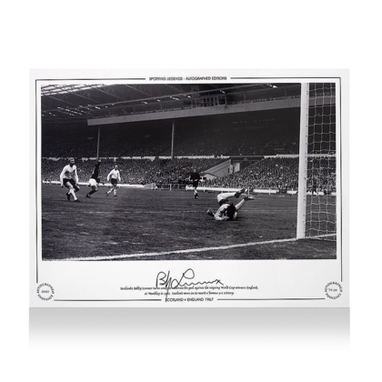 Bobby Lennox gesigneerde Schotland foto