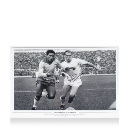 Ray Wilson gesigneerde Engeland foto