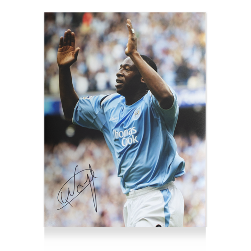 Icons Paulo Wanchope gesigneerde Manchester City foto