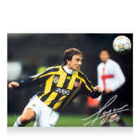 Icons Diego Lugano gesigneerde Fenerbahce foto