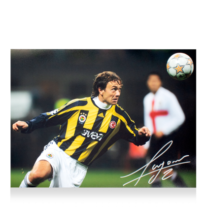 Diego Lugano gesigneerde Fenerbahce foto