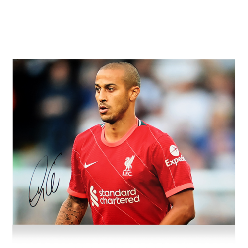 Icons Thiago Alcantara gesigneerde Liverpool FC foto