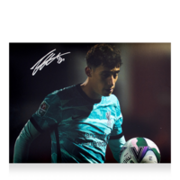 Icons Konstantinos Tsimikas gesigneerde Liverpool FC foto