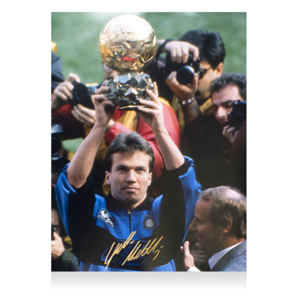 Lothar Matthaus gesigneerde Internazionale foto 1990