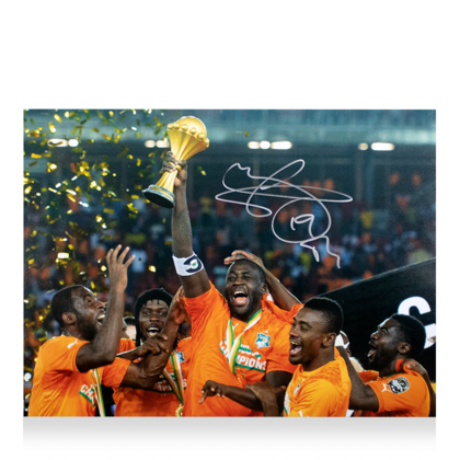 Yaya Toure gesigneerde Ivory Coast foto 2015