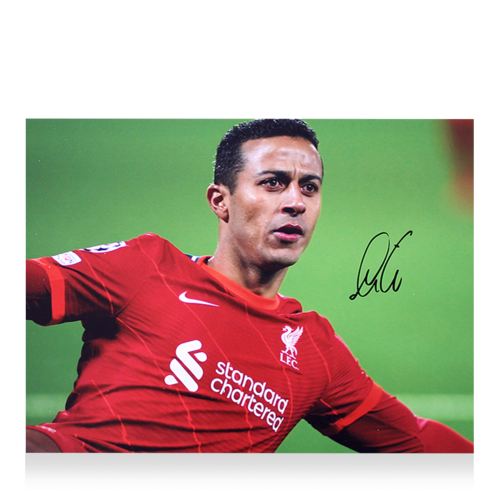 Icons Thiago Alcantara gesigneerde Liverpool FC foto